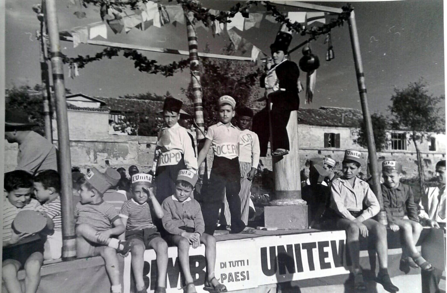 Gruppo di Pionieri a Pesaro 1949 1
