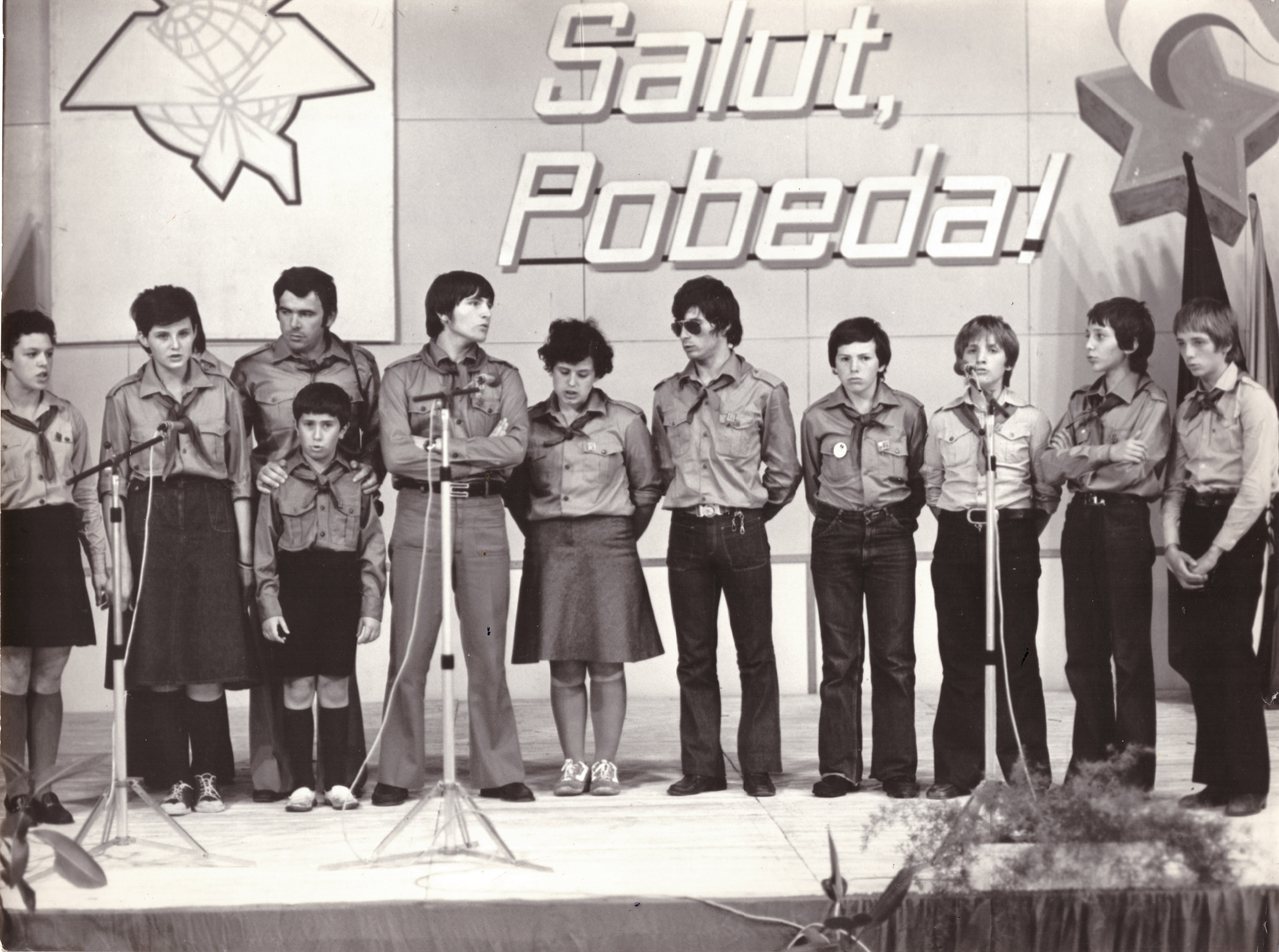 1975 DDR Repubblica Pionieri pionieri sul palco 3 Guido Bertolini Anghinolfi Patrizia Guberti Vola